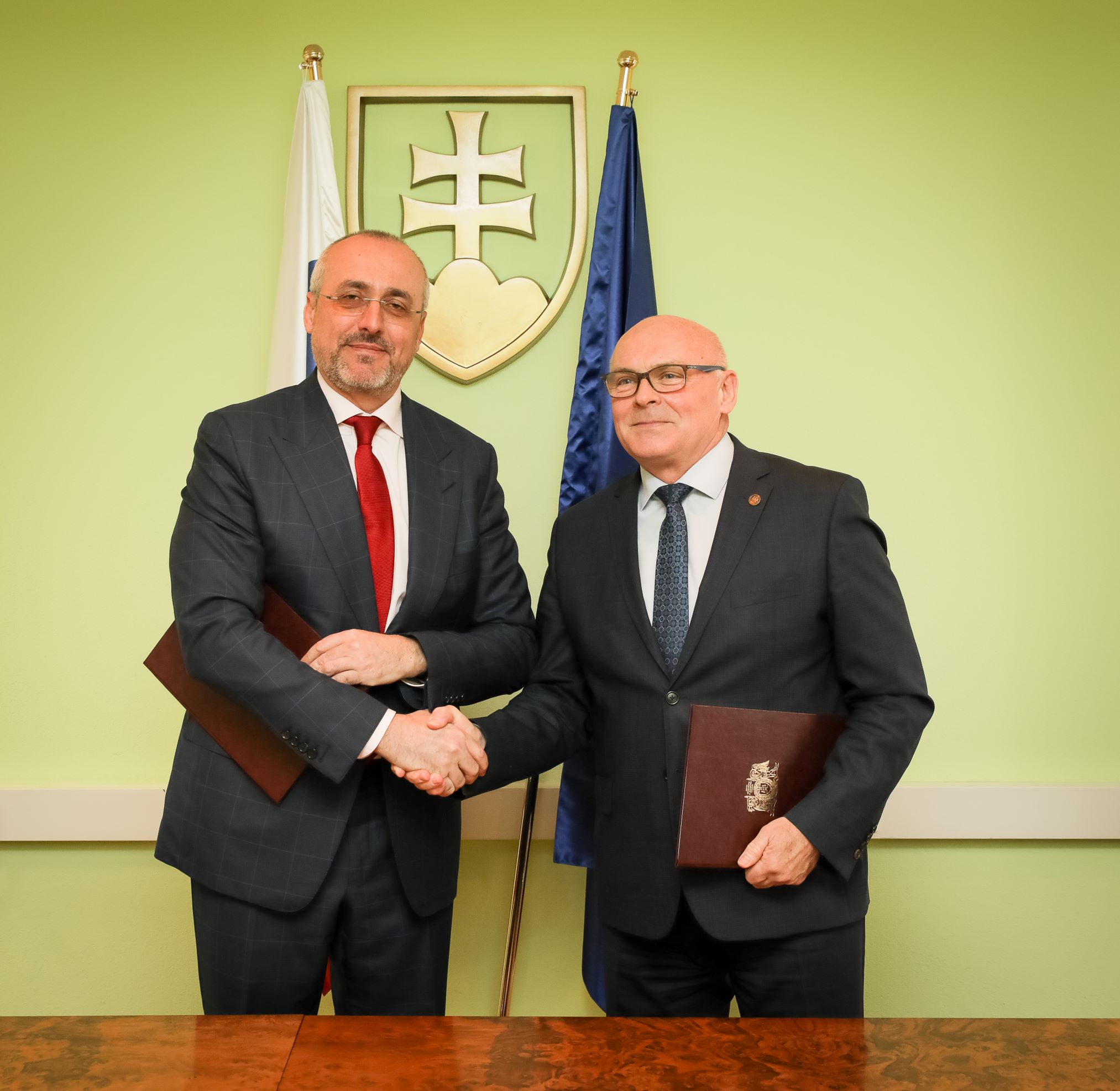 Memorandum o spolupráci medzi Slovenskou advokátskou komorou a Zborom väzenskej a justičnej stráže