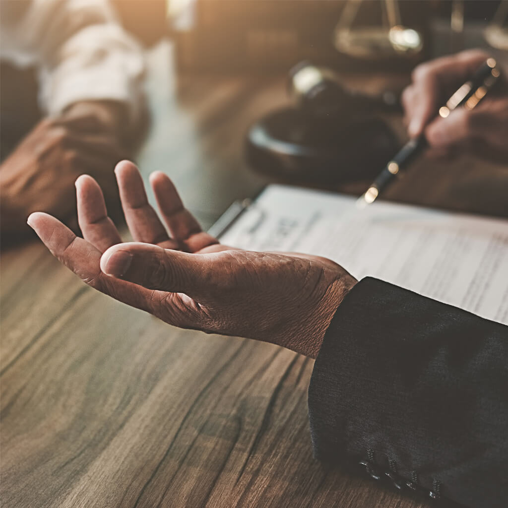 Poistenie zodpovednosti za škodu pri výkone advokácie a povinné platby