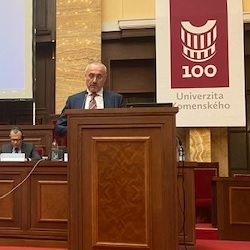 Predseda SAK Tomáš Borec vystúpil s príhovorom k téme ADVOKÁT AKO OCHRANCA PRÁVNEHO ŠTÁTU na konferencii Bratislavské právnické fórum pod záštitou SAK